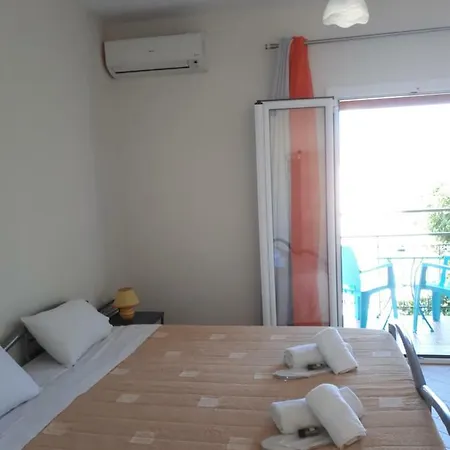 Niovi דירה
